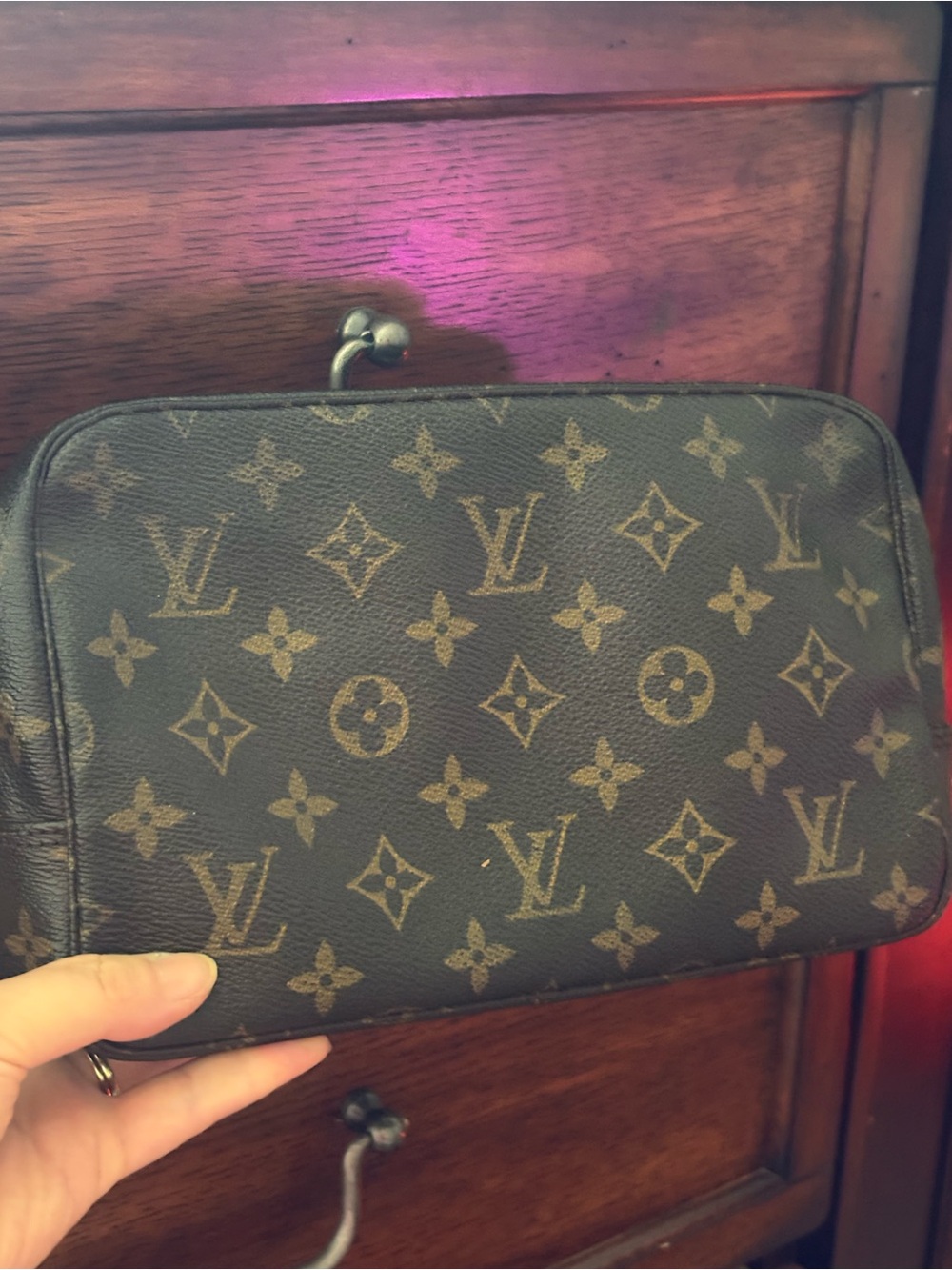 Authentic LOUIS VUITTON Monogram Trousse Toilette 23 Clutch Bag